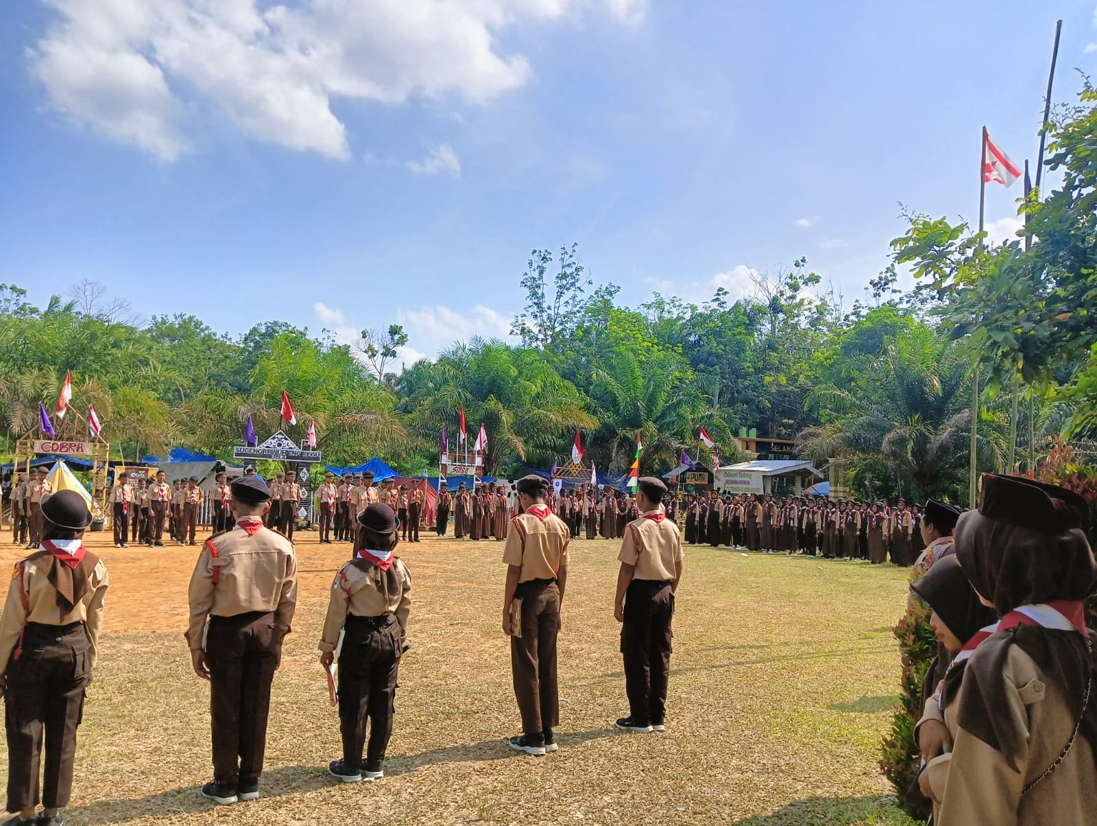 Upacara Pembukaan Perkemahan Penerimaan Tamu Penggalang Pangkalan MTS N 6 Merangin