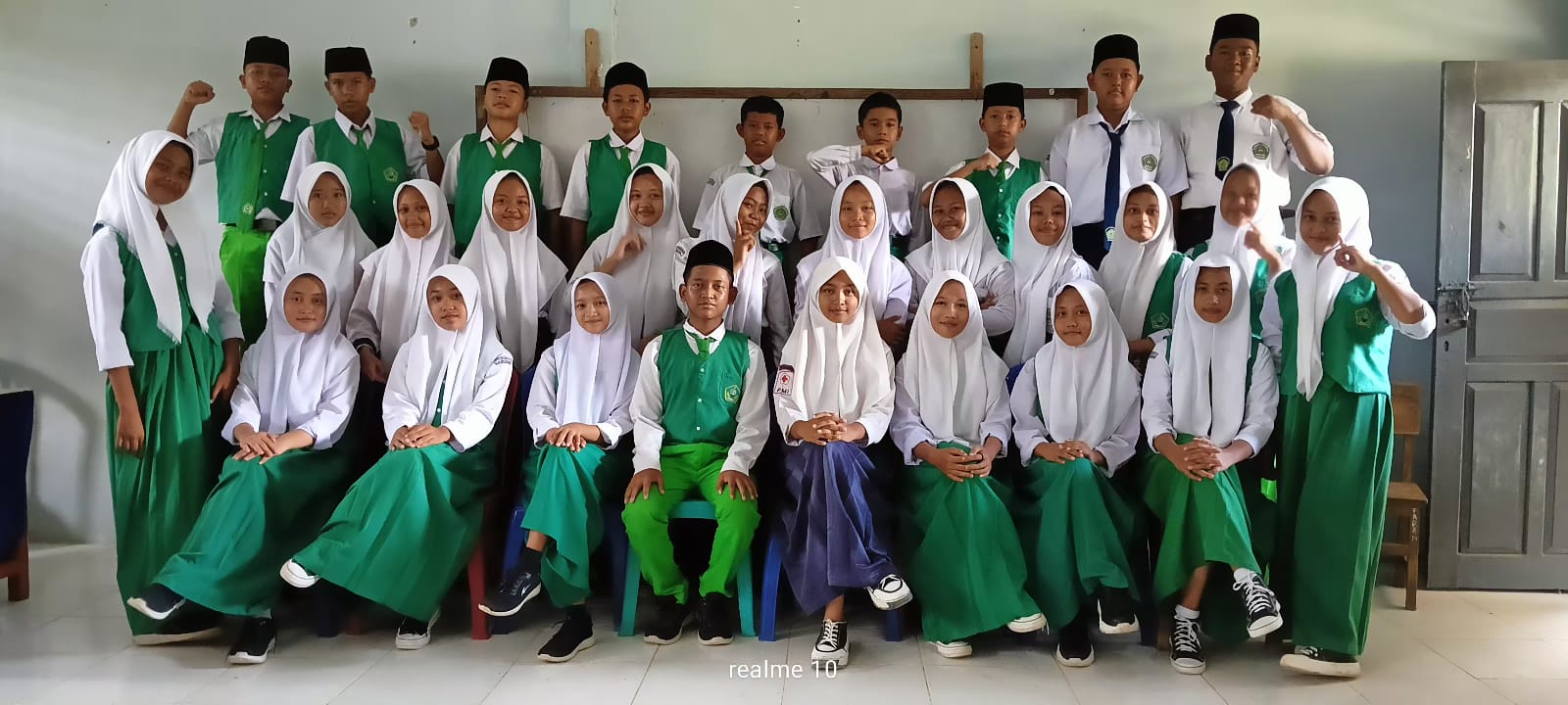 Pelantikan Ketua OSIM dan Pengurus OSIM MTsN 6 Merangin Periode 2024/2025