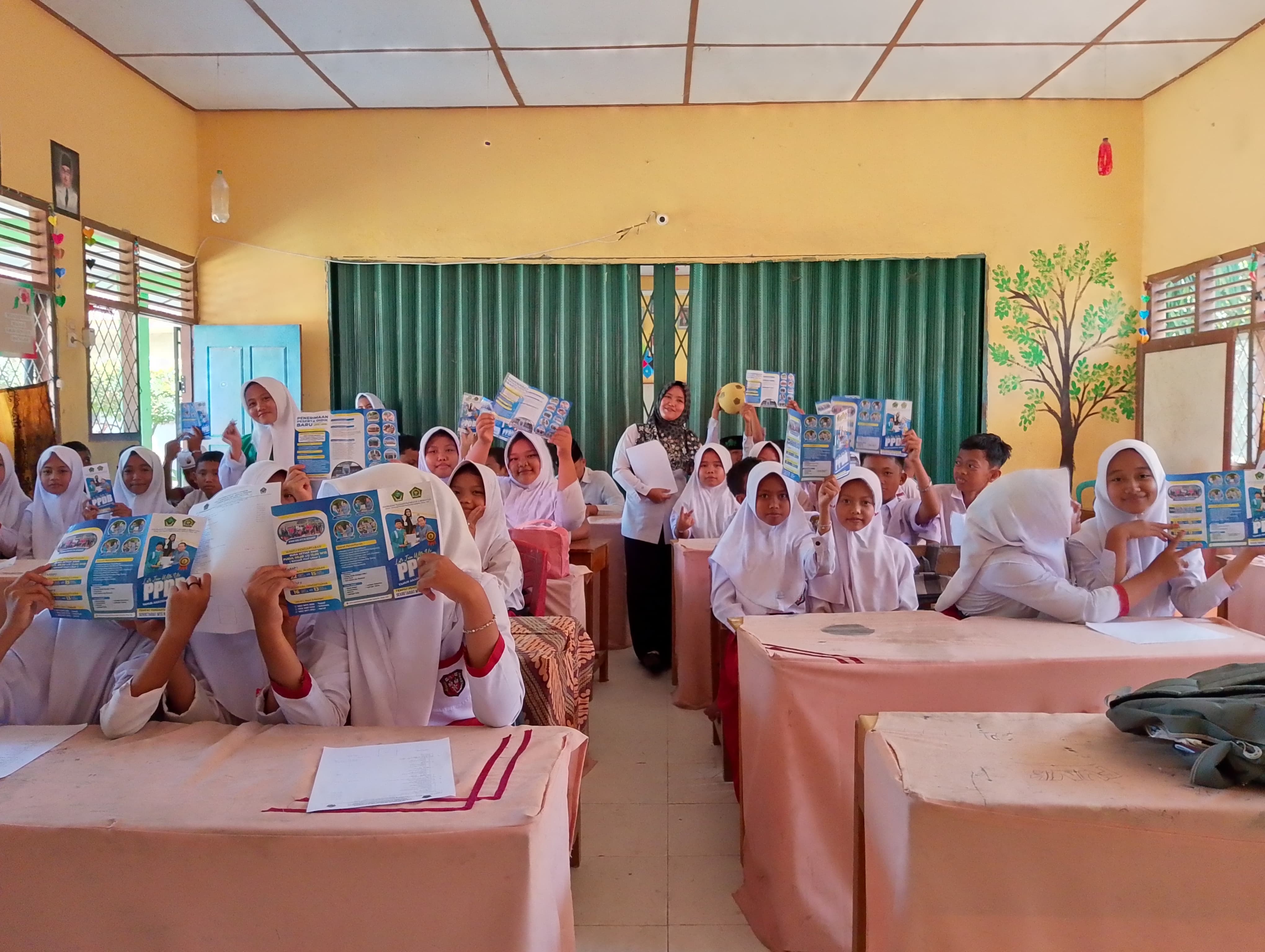 Guru MTsN 6 Merangin Lakukan Sosialisasi ke SD 222 Tanjung Rejo