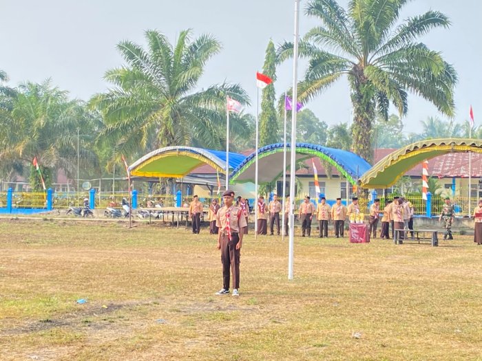 Sandi Firmansyah Pimpin Upacara HUT Pramuka ke-65 Margo Tabir
