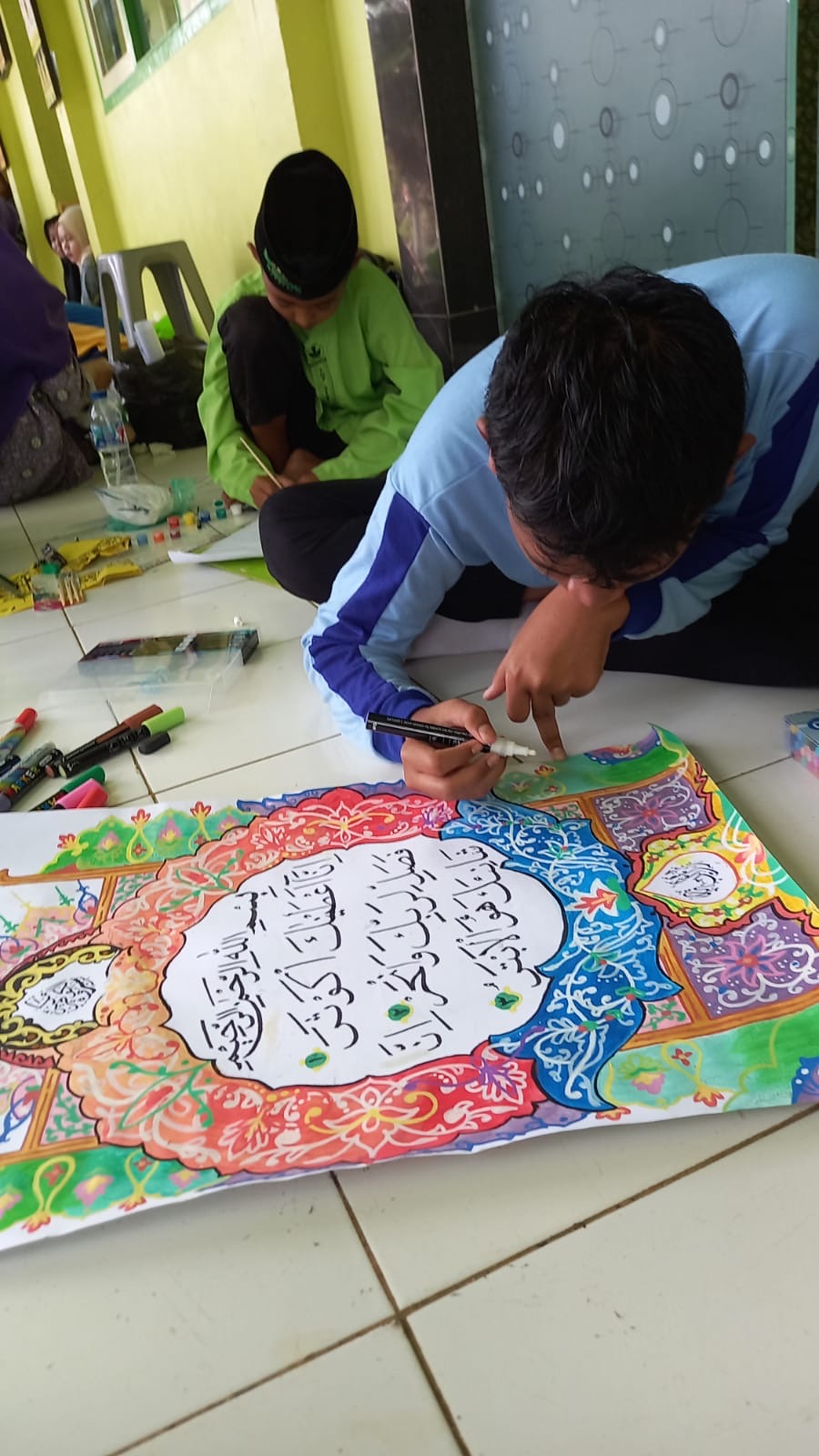 Waaw keren, Gading Ibnu Ardana, Siswa MTsN 6 Merangin, Raih Juara 1 lomba Kaligrafi di HUT SMA 12 Merangin