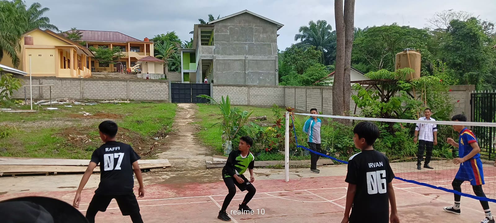 Tim Sepak Takraw MTsN 6 Merangin Ikuti Perlombaan dalam Rangka HUT Fest Al-Munawwaroh Se-Jambi Barat 2025