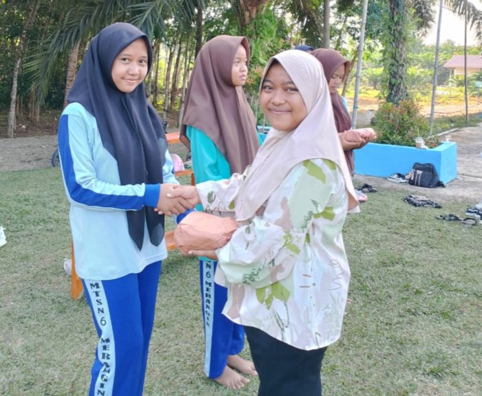Isnanil dan Anisa Dorong Kemajuan PMR Madya MTsN 6 Merangin
