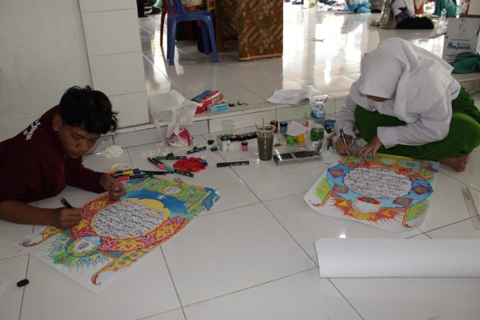 MTsN 6 Merangin Juara Satu Kaligrafi Putra di AKSIOMA III 2025