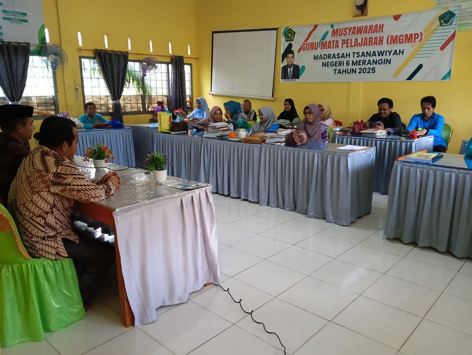 Kepala Kemenag Merangin Lakukan Kunjungan Dadakan ke MTsN 6 Merangin, Tinjau Proses Pembelajaran