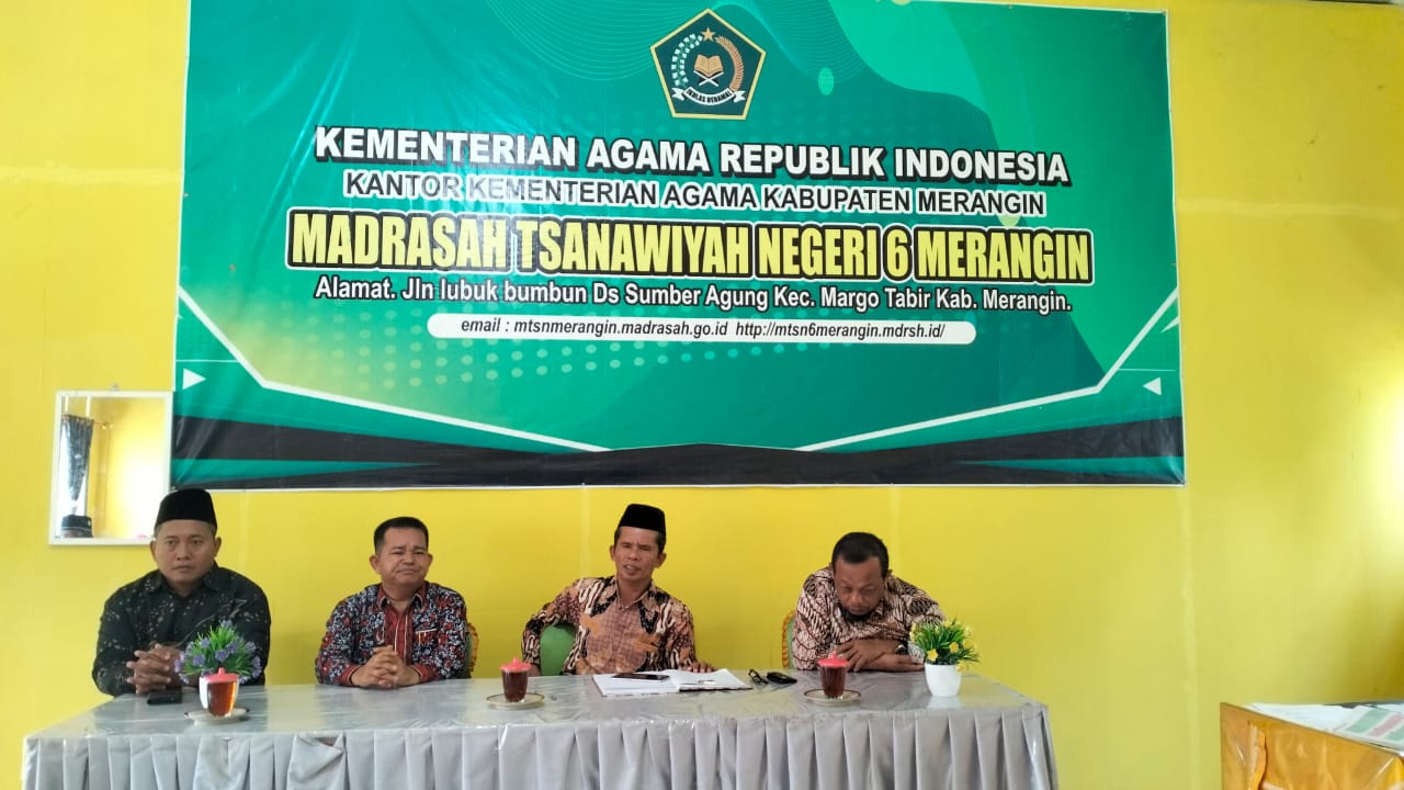 Kunjungan Kerja Pengawas Madrasah di MTs Negeri 6 Merangin