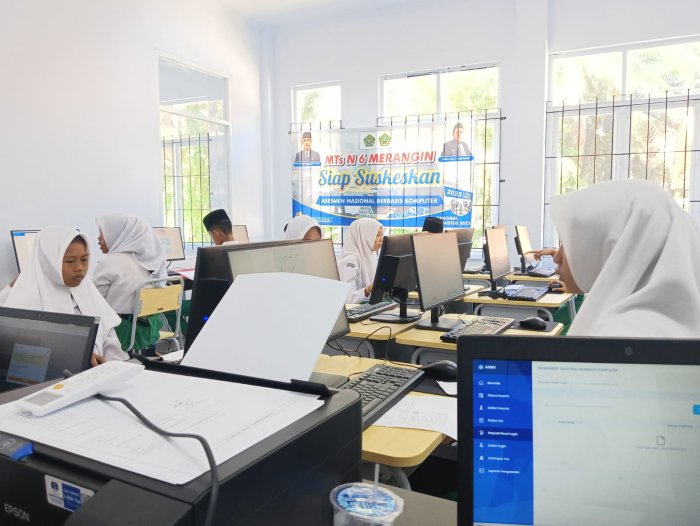 Pelaksanaan ANBK Hari Kedua sesi 2 di MTsN 6 Merangin Berjalan Lancar