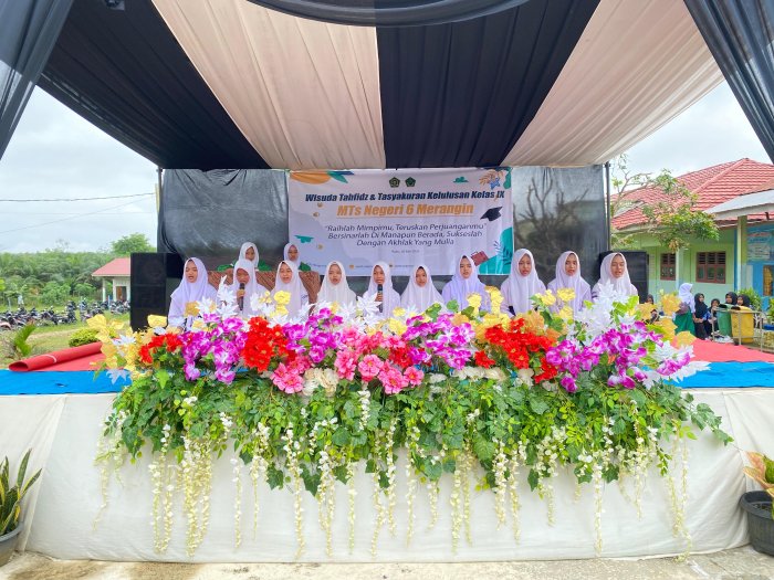 MTsN 6 Merangin Wisuda Tahfiz Juz 30 Bersamaan Perpisahan Kelas IX