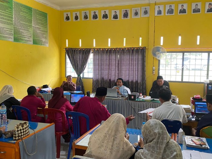 Rapat Koordinasi Awal Semester Genap, Perkuat Sinergi dan Kesiapan Pembelajaran Mts negeri 6 merangin