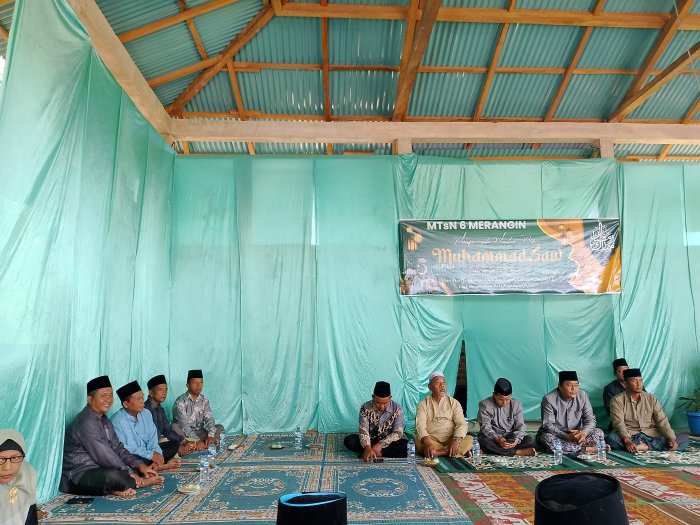MTsN 6 Merangin Gelar Peringatan Maulid Nabi 1447 H