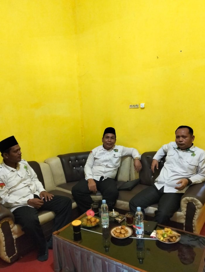 Pengawas Madrasah dan Kemenag Kunjungi MTsN 6 Merangin