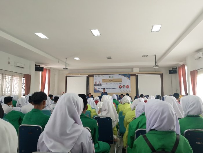 MTsNegeri 6 Merangin Ikut Serta dalam Pembukaan Lomba Bulan Bahasa Tahun 2025 di Kemenag Merangin